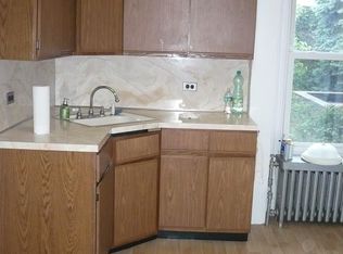 637 Leonard St, Brooklyn, NY 11222