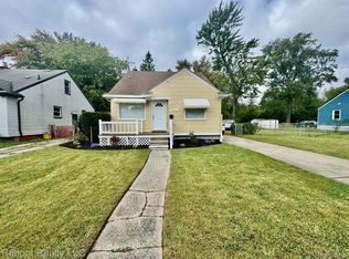 19331 Woodbine St, Detroit, MI 48219