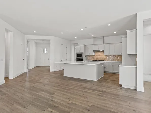 732 Conrad Ct, Manteca, CA 95336