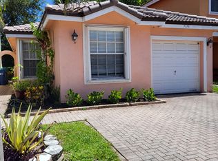 7170 Sienna Ridge Dr, Fort Lauderdale, FL 33319