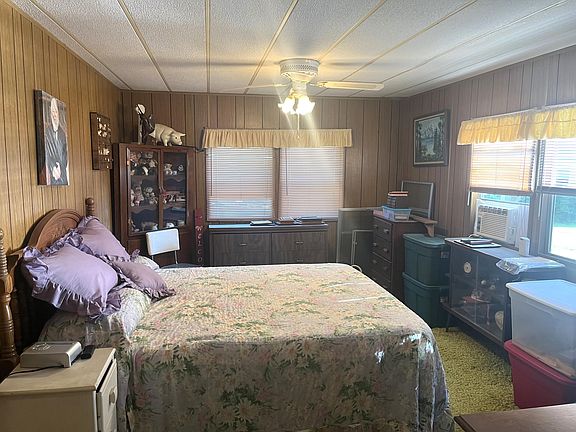 3rd image of 80 Rest Haven Ln