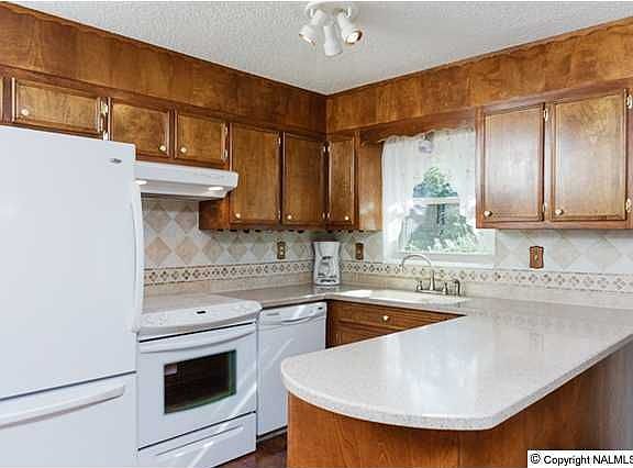 4th image of 2519 Pentolope Dr SE