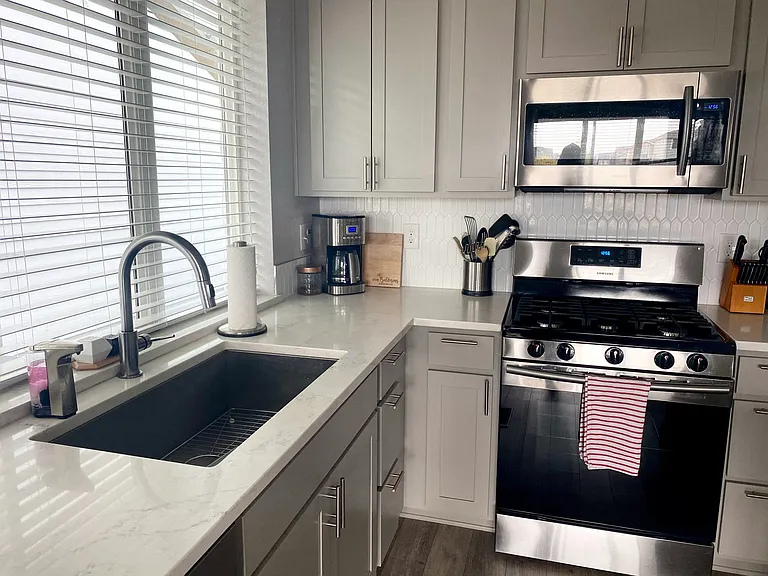 1473 W 67th Ave — Photo 8
