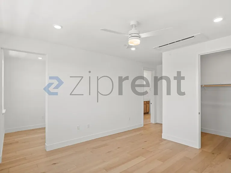 267 Llewellyn Ave — Photo 23