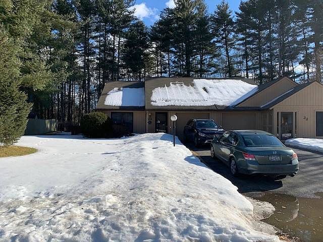 1st image of 24 Queen Ann Ct