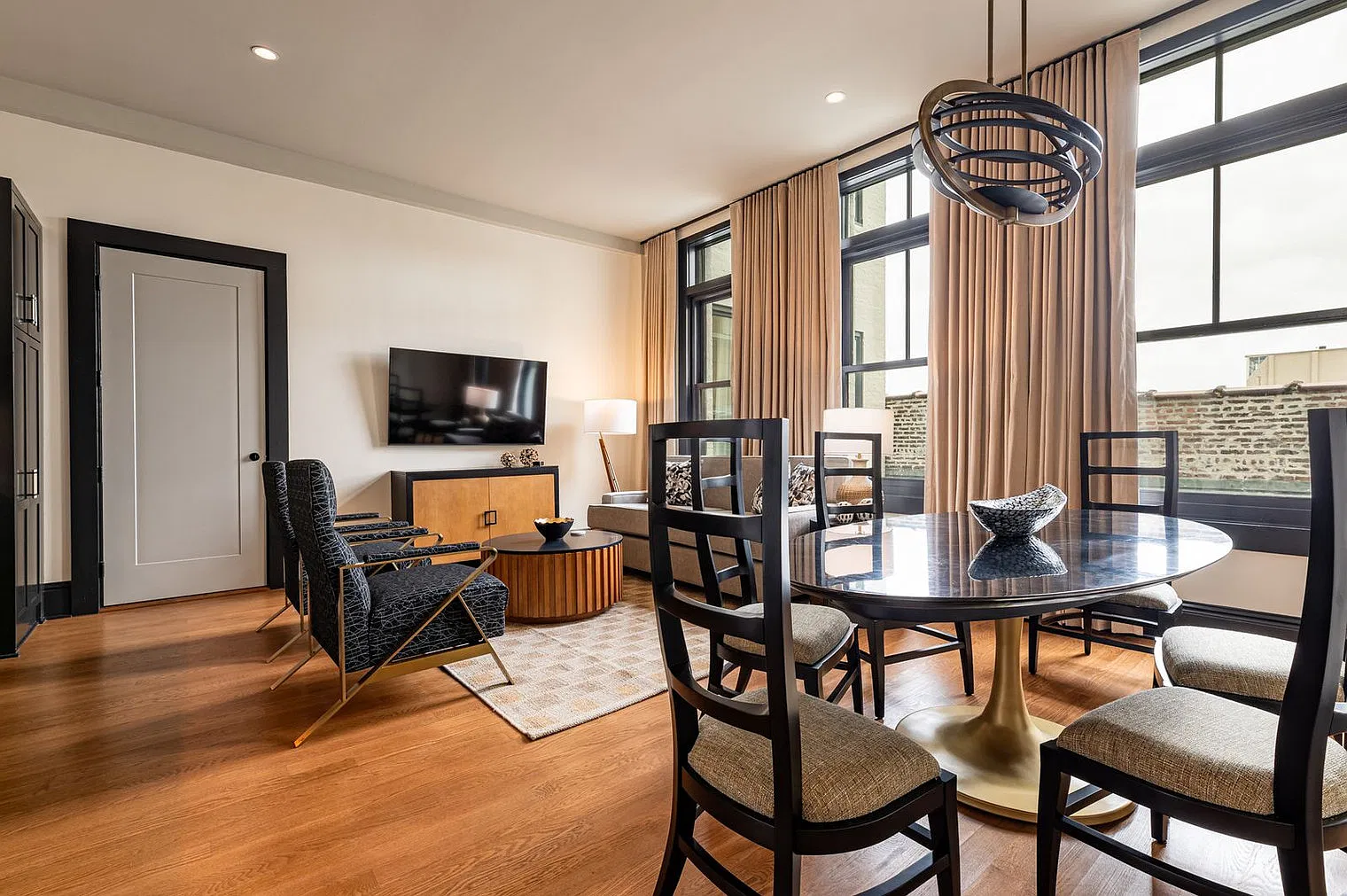 2 bed, 2.0 bath, 861 sqft, $13,024 — Photo 1