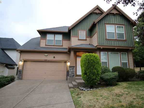 15858 SE Chelsea Morning Dr, Happy Valley, OR 97086