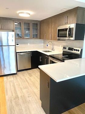 2nd image of 86-55 Broadway St