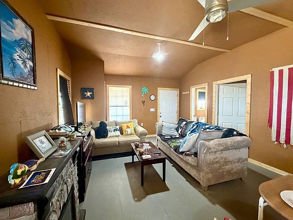 5th image of 116 Cedar Rd