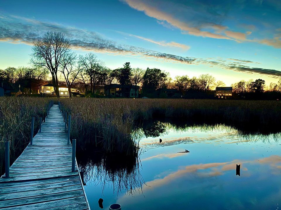 1st image of 19860 Cottagewood Rd