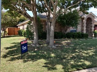 924 Cedar Ridge Ln, Burleson, TX 76028