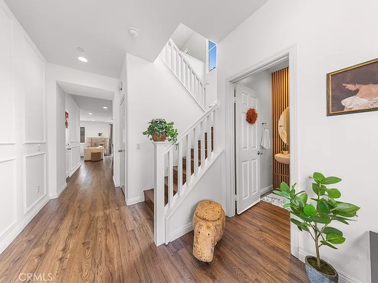 16005 Blueberry Ave — Photo 2