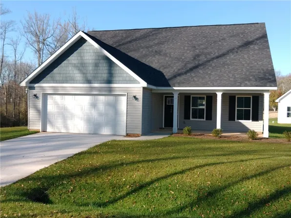 100 Albert Dr, Honea Path, SC 29654