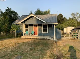 55088 SW Cherry Grove Dr, Gaston, OR 97119