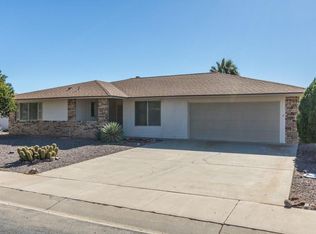 20019 N Willowcreek Cir, Sun City, AZ 85373