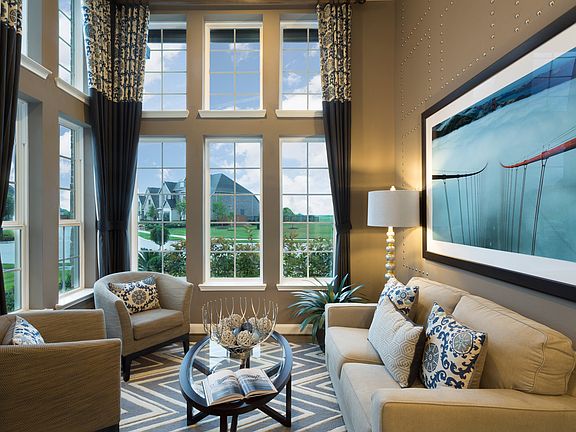 The DaVinci modeled at Aliana