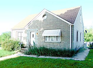 3672 S 5th St, Milwaukee, WI 53207