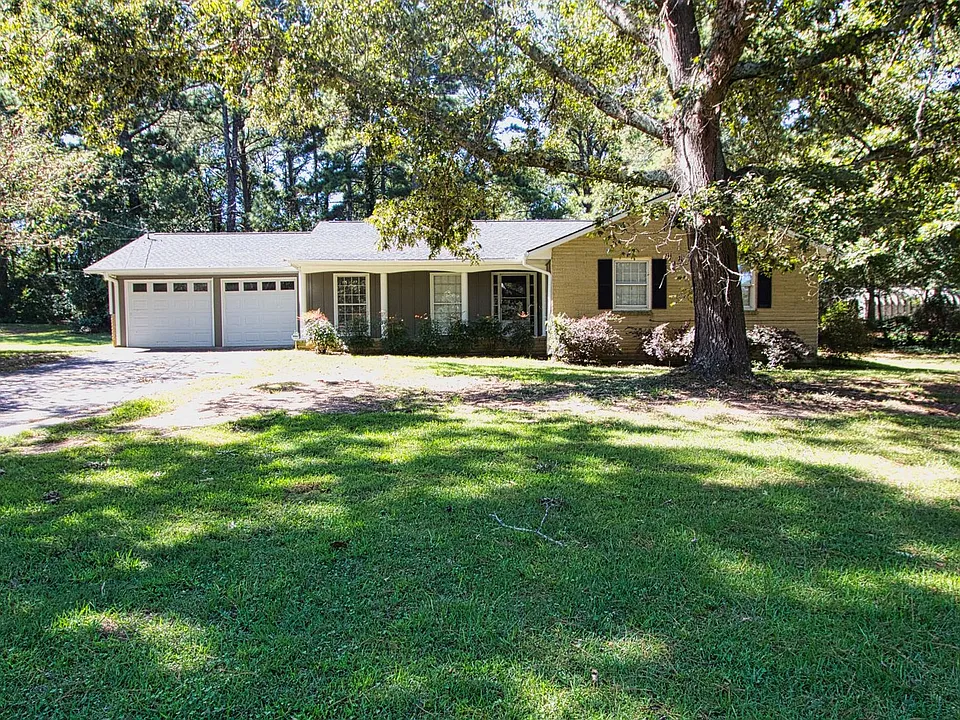 3720 Sunny Hill Dr