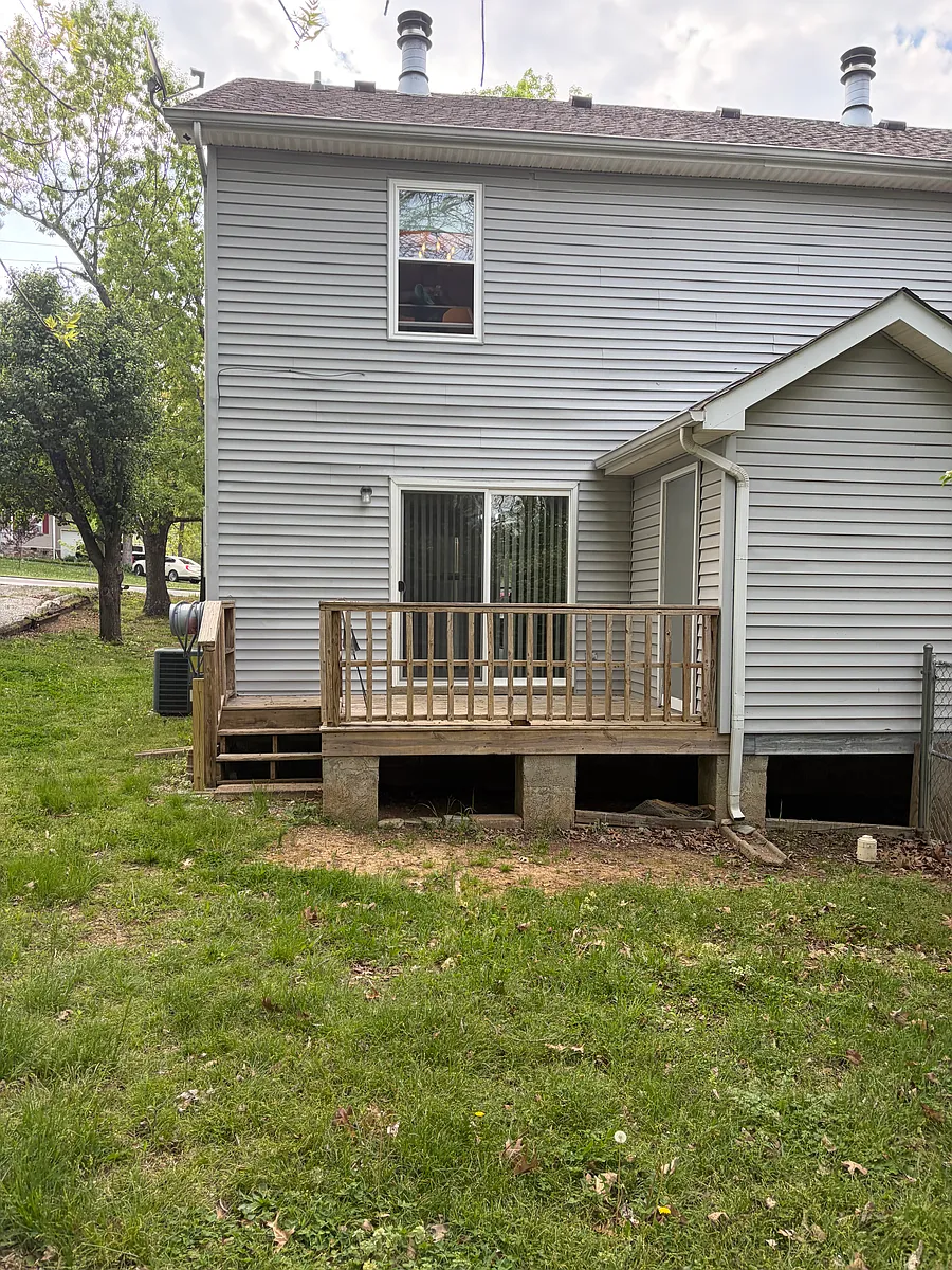 Building Photo - 3260 Anderson Rd