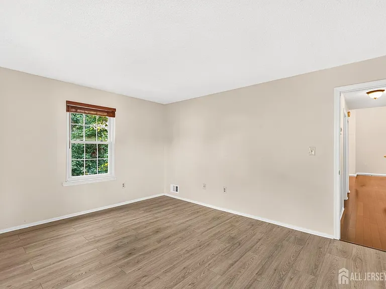 4006 Crawford Ct — Photo 27
