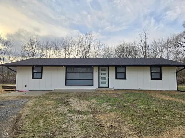 31 Brooklyn Ct, Brooklyn, IN 46158