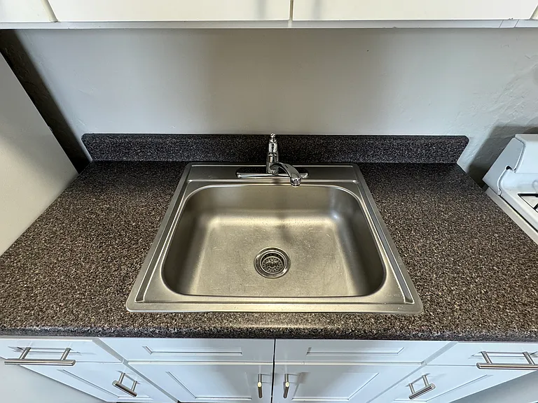 15707 Detroit Ave #14 — Photo 8