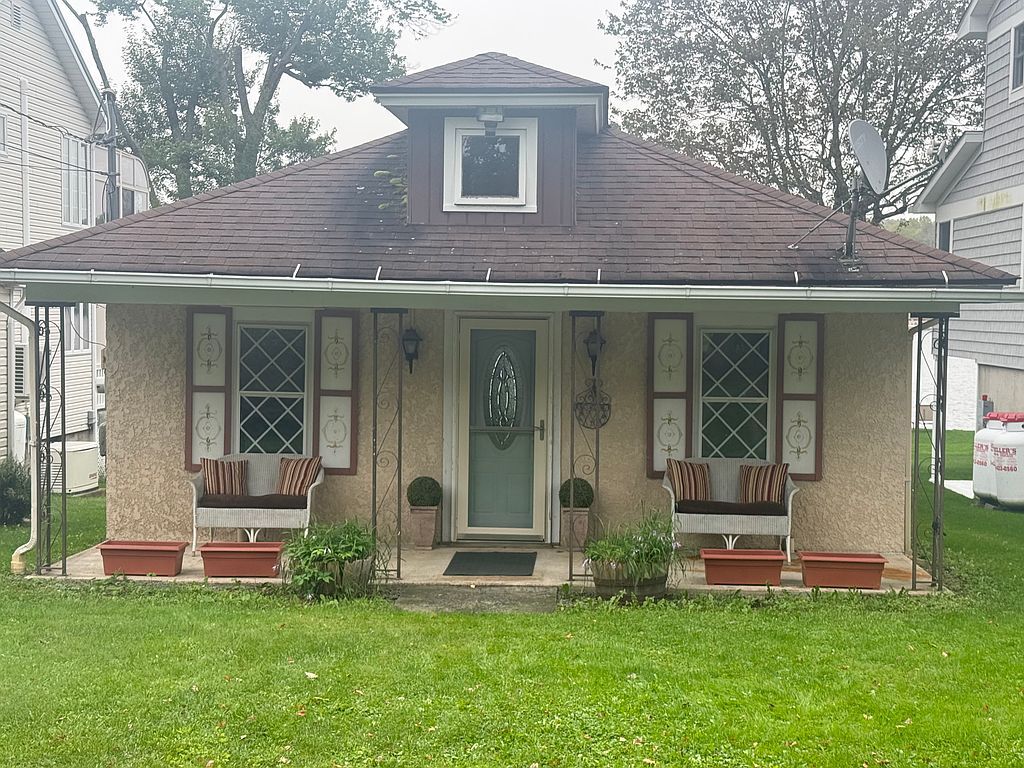 148 Sunset Ave - Property Image