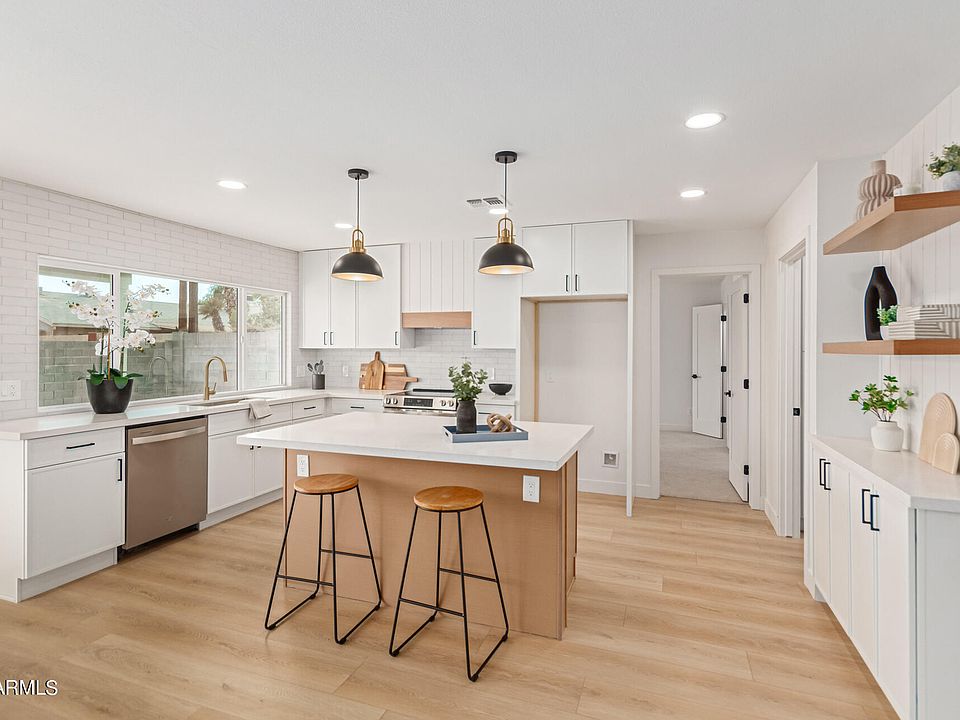 1st image of 4021 E Aster Drive
