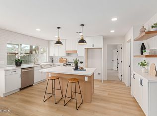 4021 E Aster Dr, Phoenix, AZ 85032