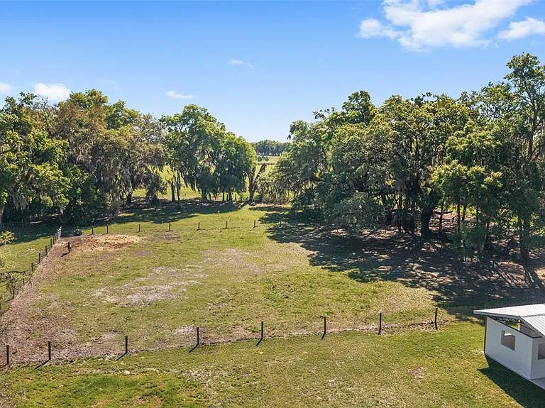 13869 S Highway 475 — Photo 47