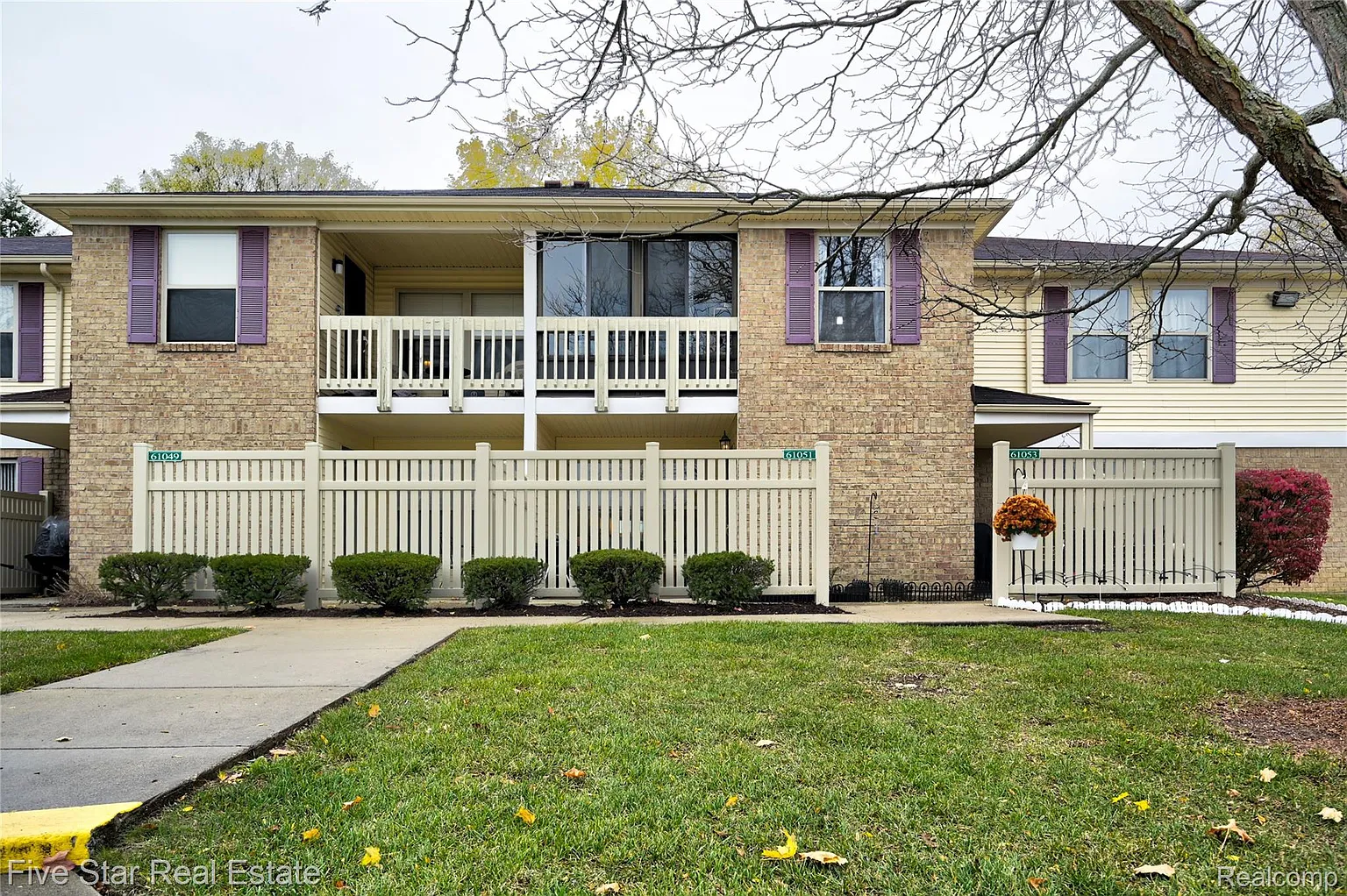 61051 Greenwood Dr photo 1