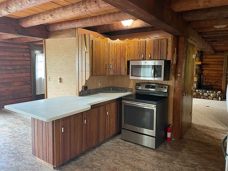 14900 Wellwood Rd #1 — Photo 3