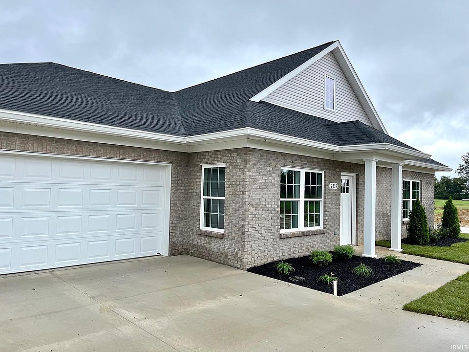 2nd image of 2539 Fordham Ct