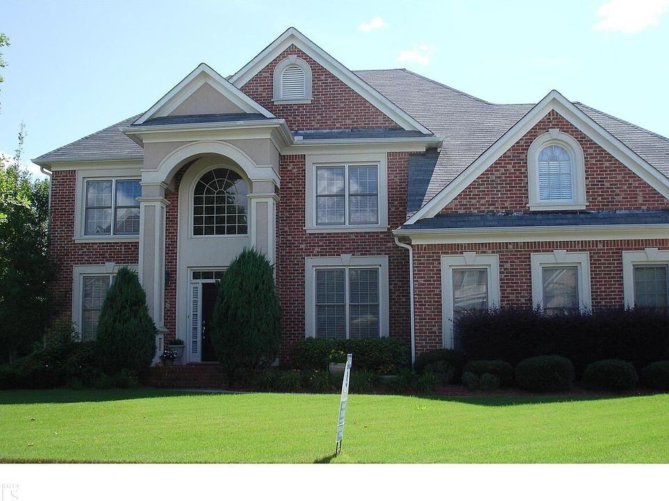 1st image of 122 Green Branch Dr