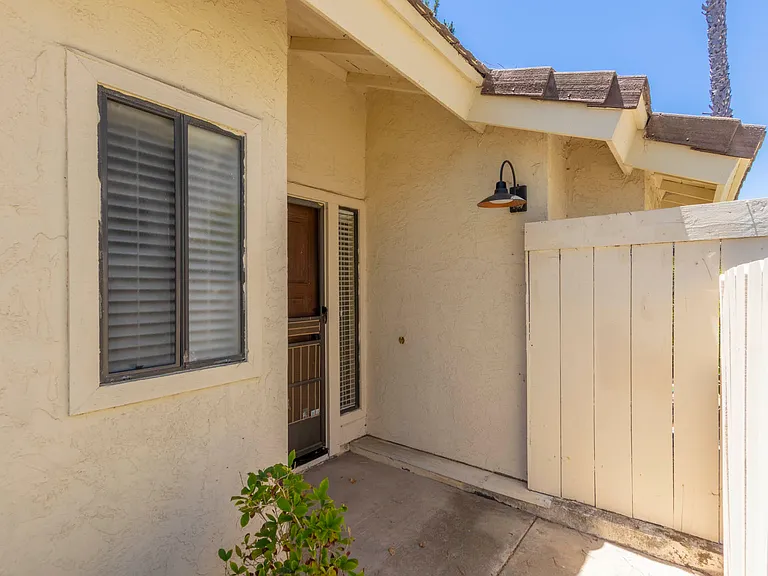 10523 Matinal Cir — Photo 11