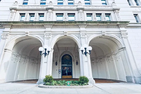 Rented by Douglas Elliman | media 2