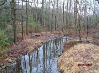 745 Peenpack Trl, Sparrow Bush, NY 12780