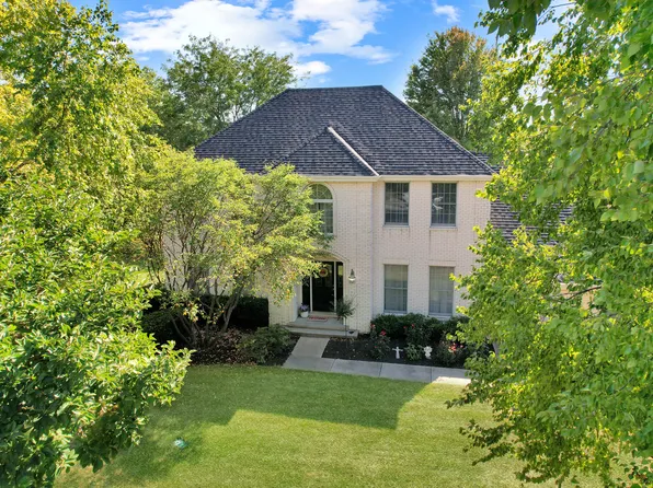 24740 W Park River Ln, Shorewood, IL 60404