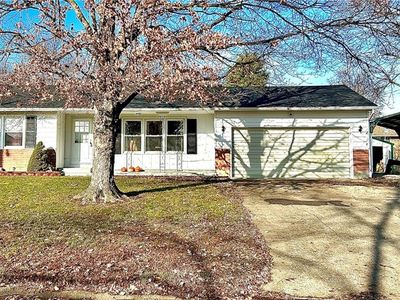 10 W 15th St, Carrollton, MO, 64633