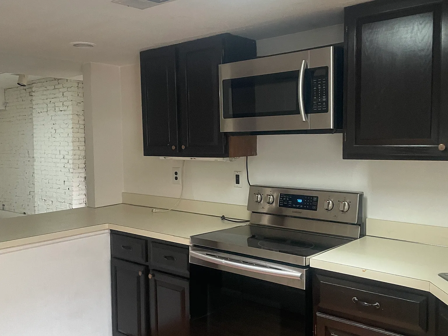 1 bed, 850 sqft, $1,250 — Photo 2