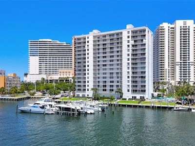 77 S Birch Rd #4D, Fort Lauderdale, FL, 33316