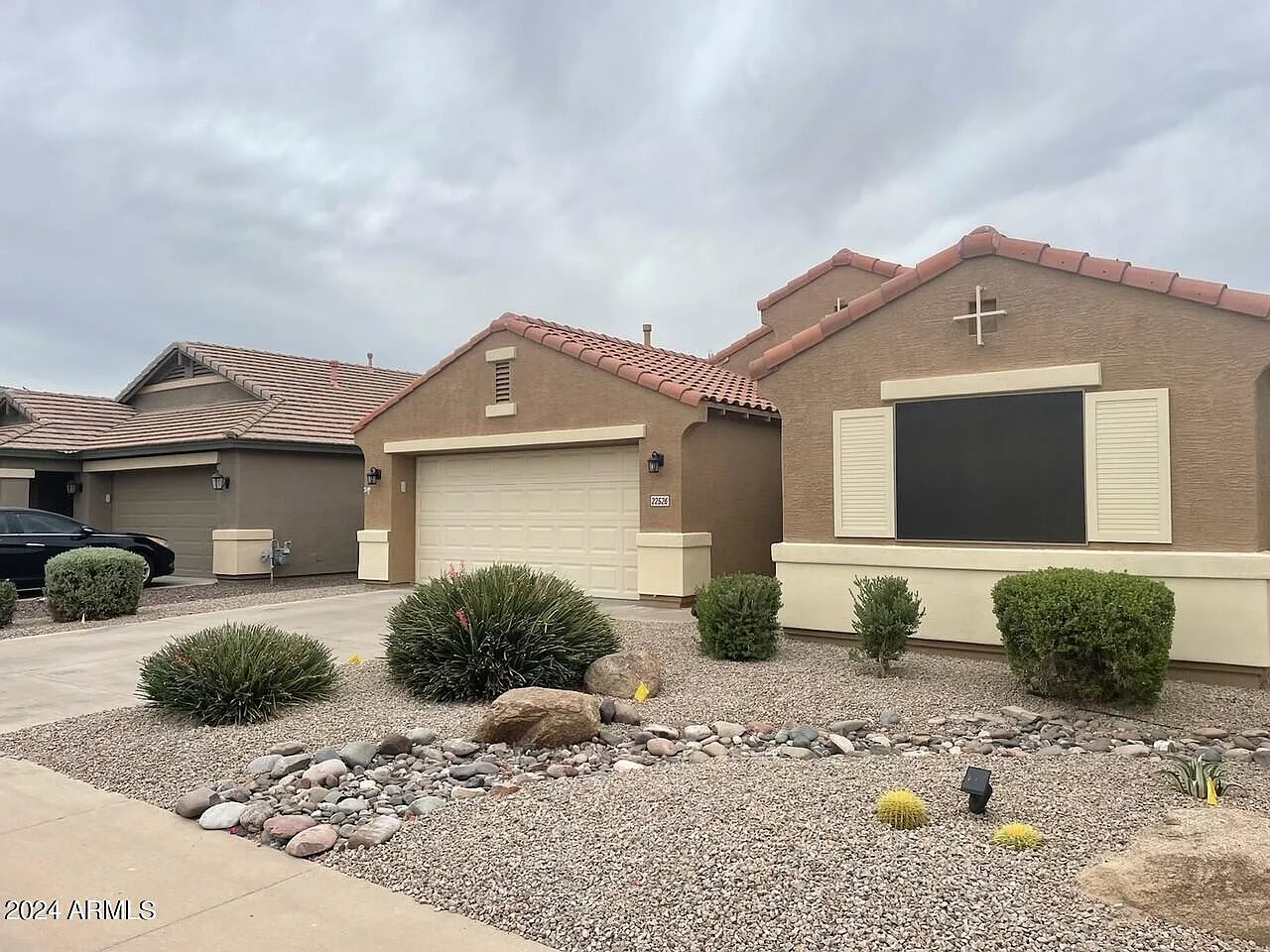 3 bed, 2.0 bath, 1824 sqft, $1,875 — Photo 3