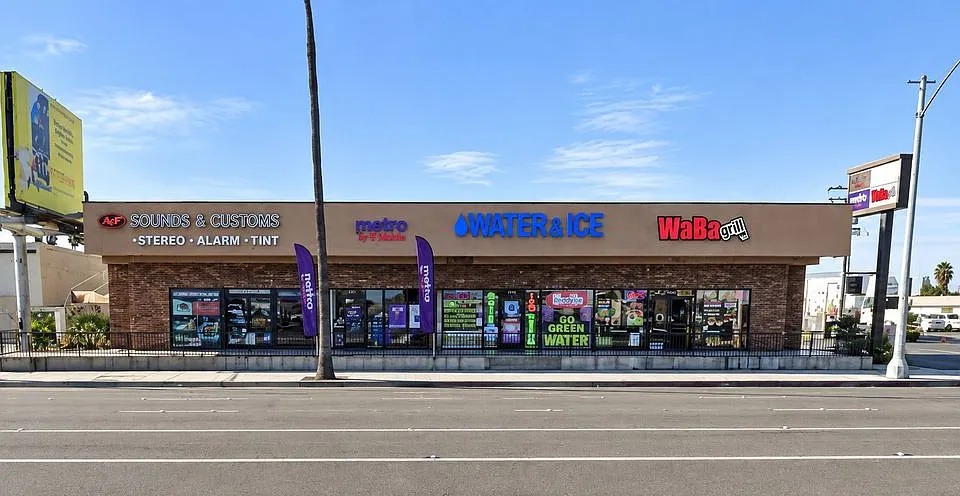 1125 S Anaheim Blvd #A