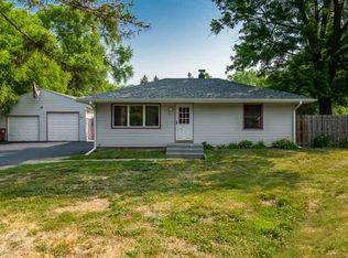 410 Belting Ct, Machesney Park, IL