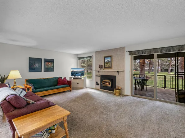 807 E Desperado Trl #101, Sisters, OR 97759