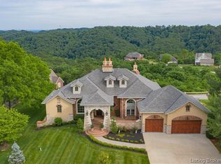 1017 Canyon Rd, New Albany, IN 47150