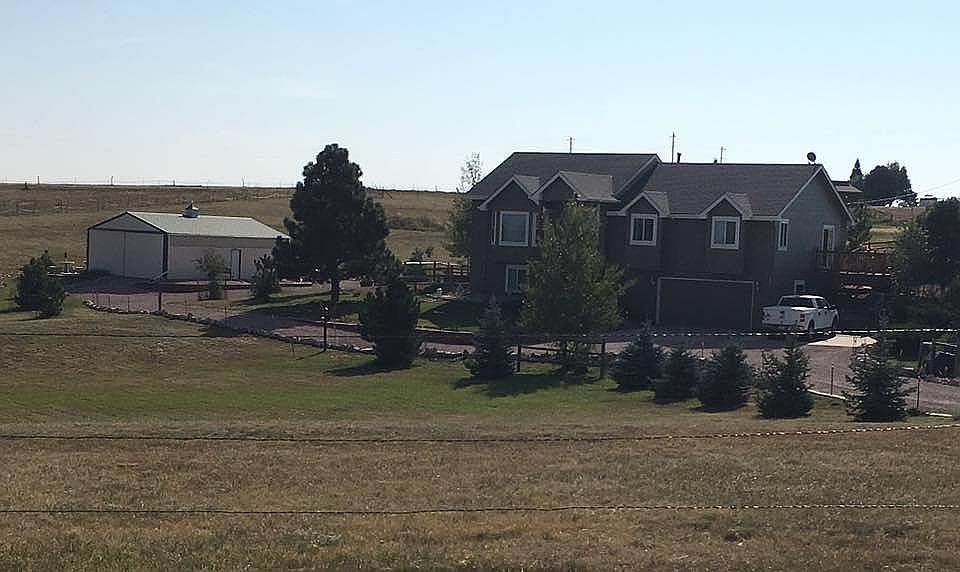 front w/barn