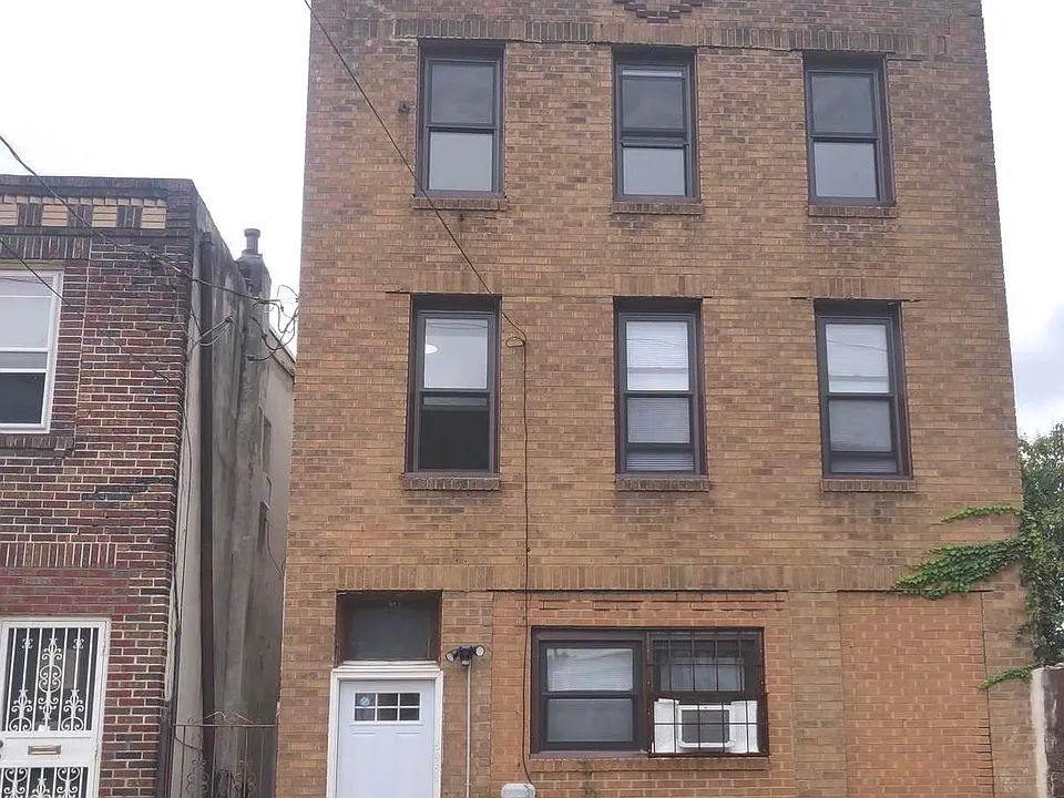 4951 W Thompson St #3