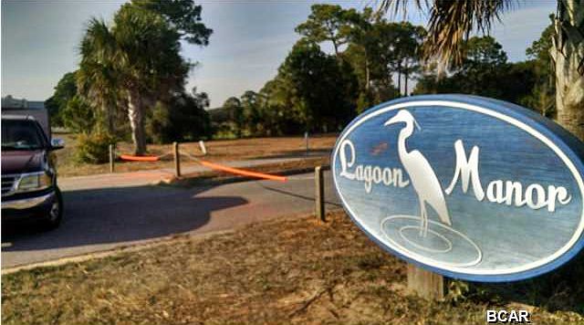 1st image of N Lagoon Dr