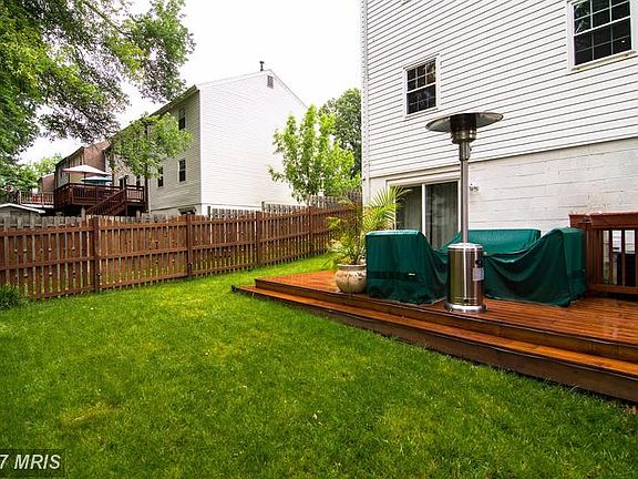 3rd image of 5116 Harford Ln